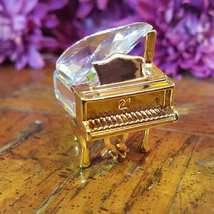 Swarovski Crystal Memories Piano